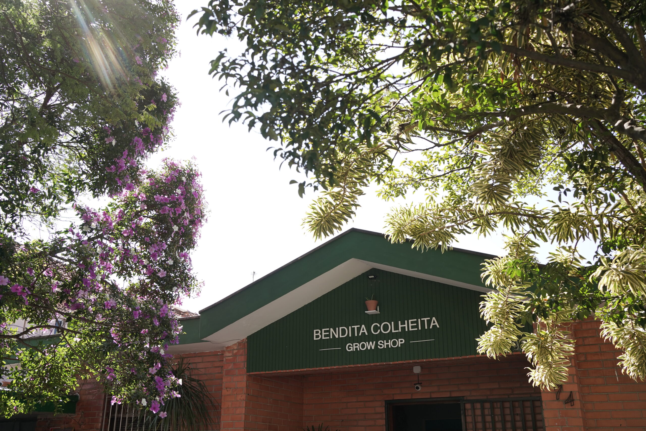 Fachada da Bendita Colheita